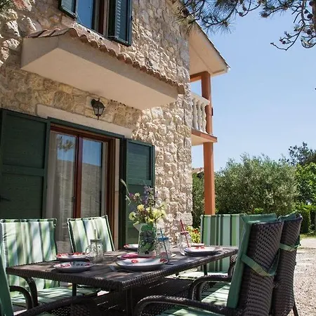 House Marija * Vlašići