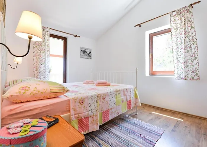 Дом отдыха House Marija Влашичи